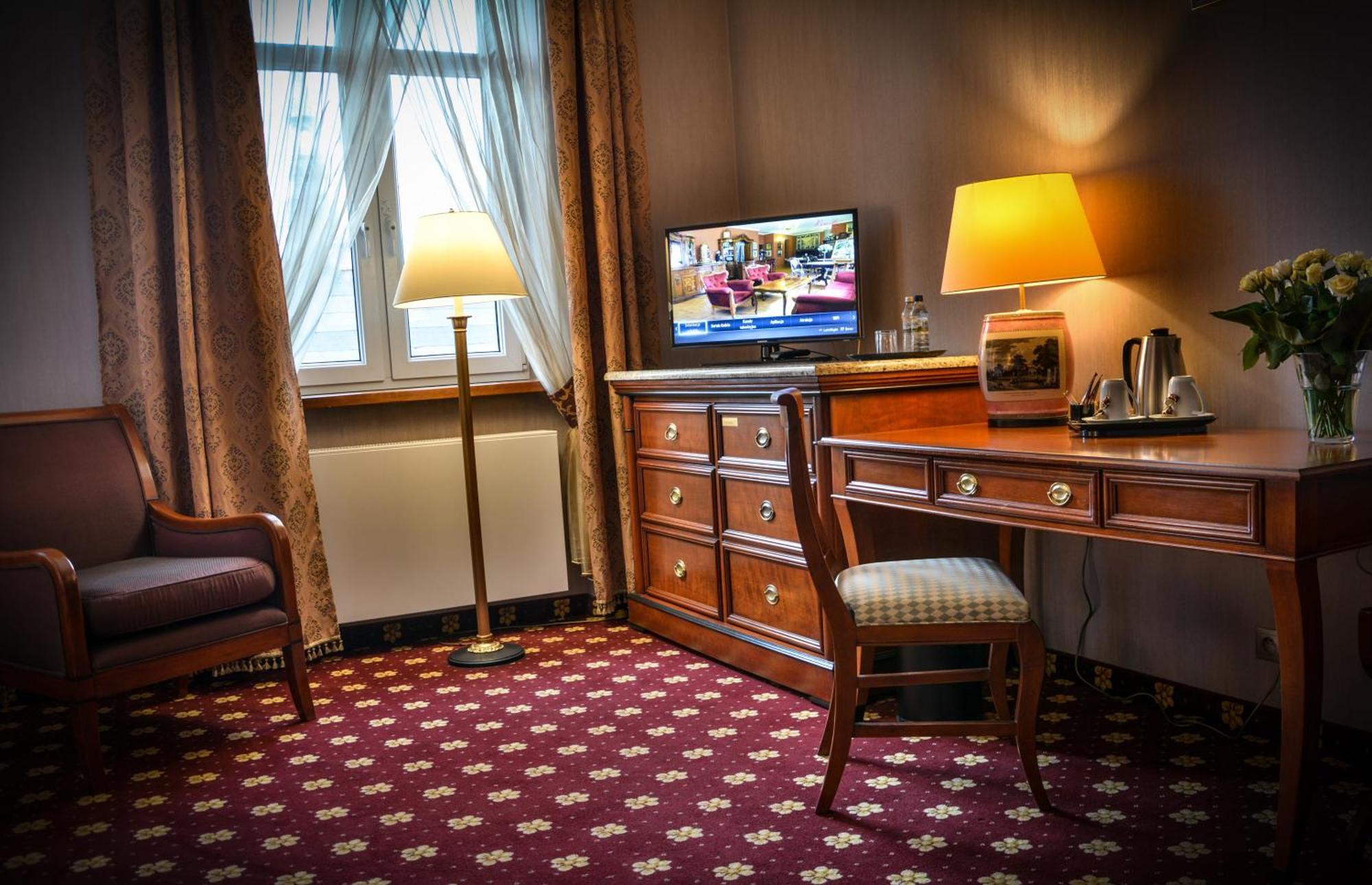 Komoda Club Residence Kalisz (Greater Poland) Quarto foto