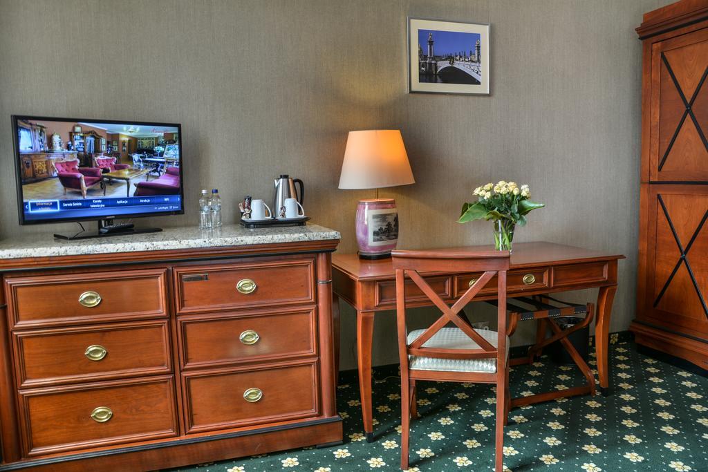 Komoda Club Residence Kalisz (Greater Poland) Quarto foto